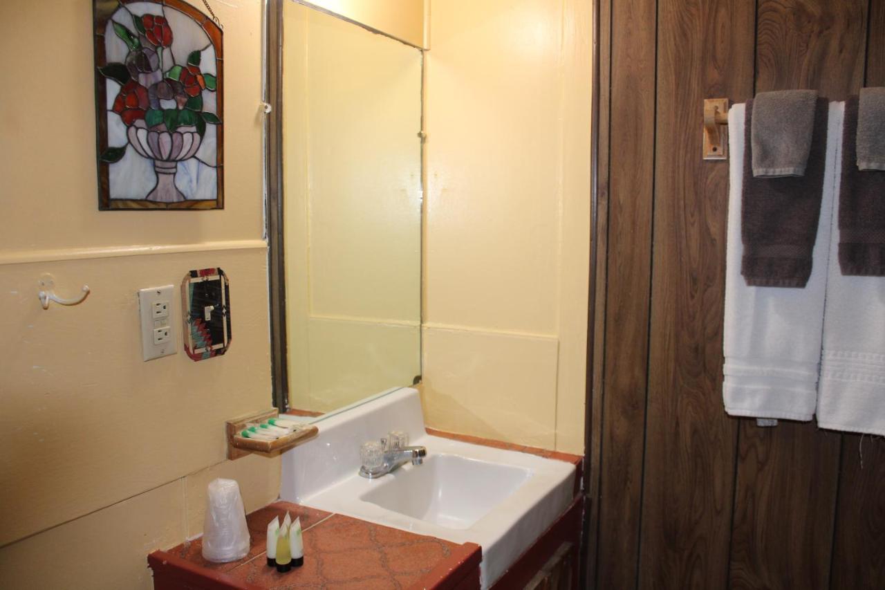 The Inn At Castle Rock Bisbee Exterior photo